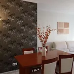 Apartman Pro Touristic Surf & *