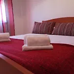 Pro Touristic Surf & Apartman Peniche